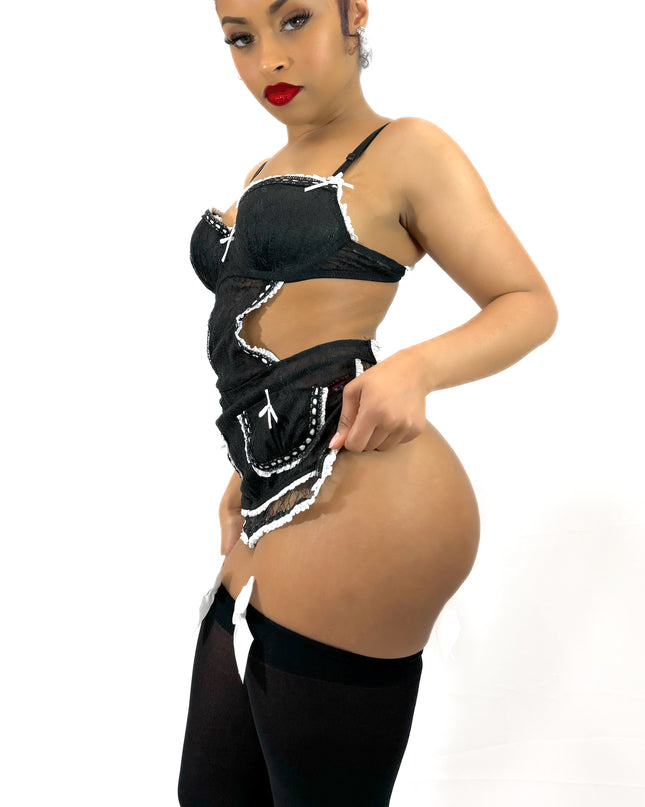 Maid me black with white