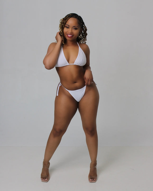White 2pc bikini set