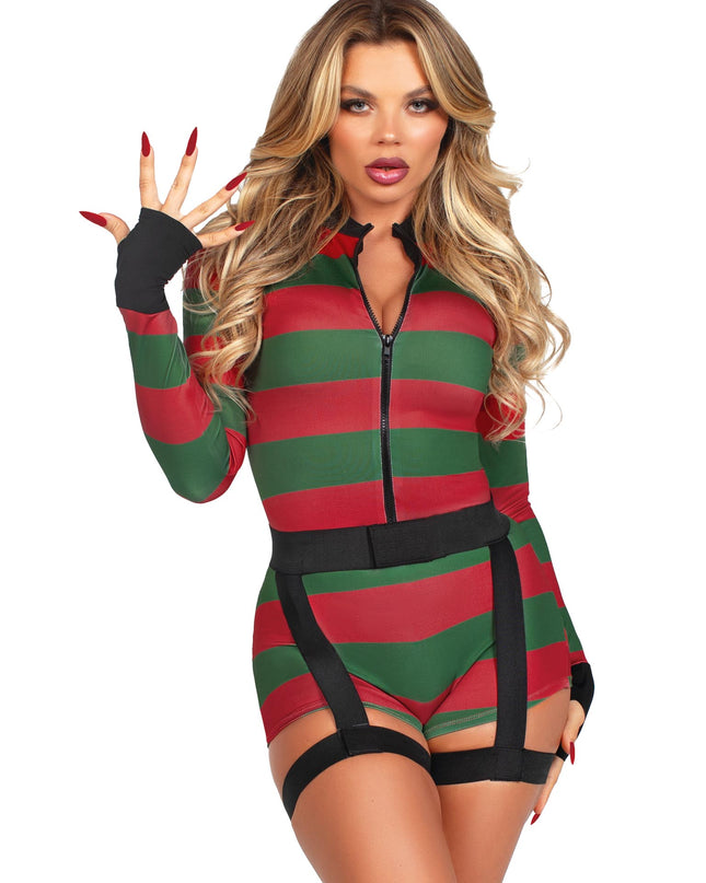 Freddy Cougar babe