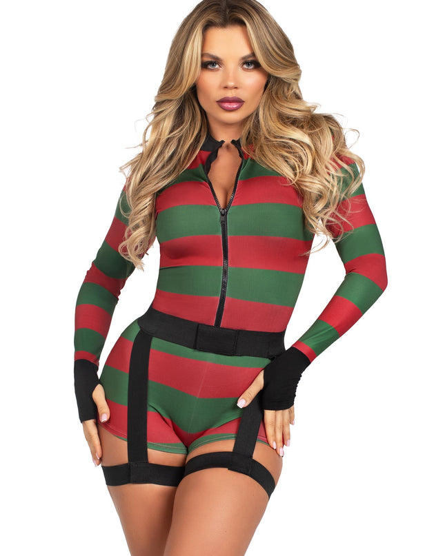 Freddy Cougar babe